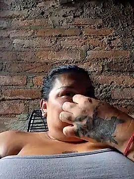 Snapshot of Juli_Powl chatting on March 2026 03:49:02 PM Juli Powl online show from March 2026 03:49:02 PM