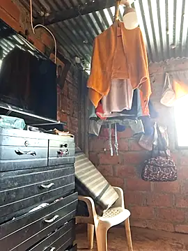 Snapshot of Juli_Powl chatting on March 2026 01:01:01 PM Juli Powl online show from March 2026 01:01:01 PM