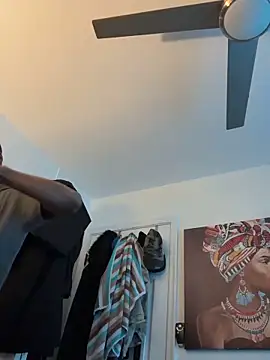 Snapshot of LP007 chatting on February 2026 04:38:01 PM LP007 online show from February 2026 04:38:01 PM