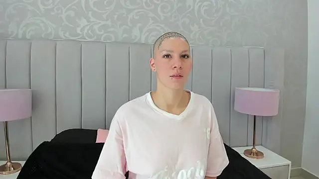 Snapshot of Raven1fox chatting on March 2026 02:23:01 PM Raven1fox online show from March 2026 02:23:01 PM