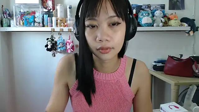 GloryKulikowski online show from March 2026 02:17:01 AM