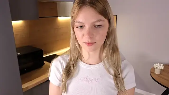 CynthiaaStone online show from March 2026 06:19:02 AM