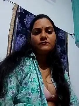 Snapshot of Anushka_Singh0 chatting on February 2026 03:42:01 PM Anushka Singh0 online show from February 2026 03:42:01 PM