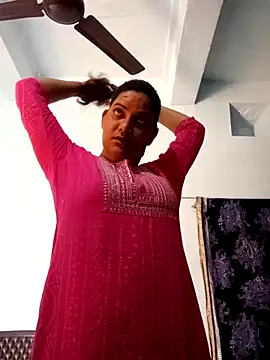 Snapshot of Anushka_Singh0 chatting on March 2026 09:59:02 AM Anushka Singh0 online show from March 2026 09:59:02 AM