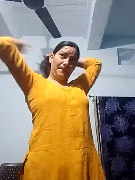 Snapshot of Anushka_Singh0 chatting on March 2026 11:56:02 PM Anushka Singh0 online show from March 2026 11:56:02 PM