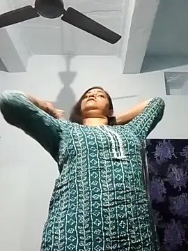 Snapshot of Anushka_Singh0 chatting on March 2026 01:17:02 PM Anushka Singh0 online show from March 2026 01:17:02 PM