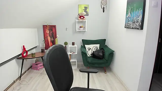 ElviraJoness online show from March 2026 07:50:01 PM