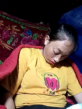 Susuu5790 online show from March 2026 12:55:01 PM