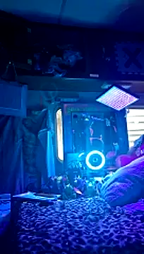 issyamazin online show from February 2026 11:59:01 PM