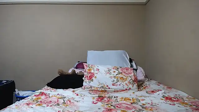 KinkyPxx online show from March 2026 08:04:02 PM