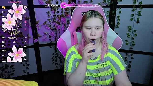 kitsune little online show from May 2026 09:41:02 PM