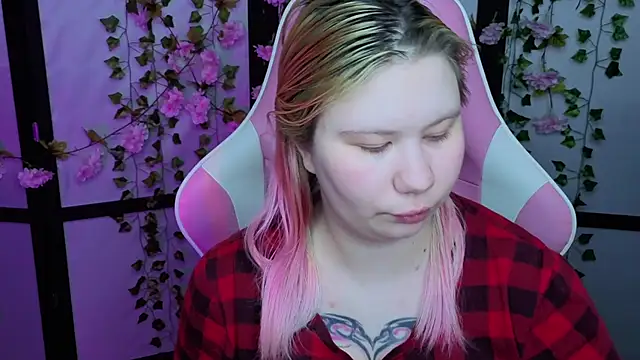kitsune little online show from May 2026 08:38:01 PM