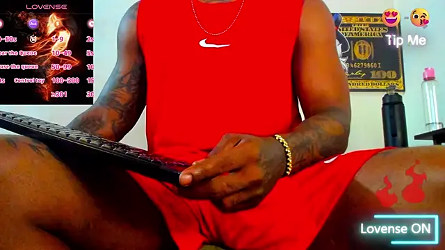 Snapshot of ZIANY_25CM chatting on March 2026 09:07:01 PM ZIANY 25CM online show from March 2026 09:07:01 PM