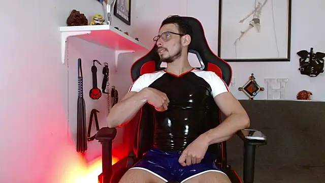 Thom sam  online show from March 2026 03:34:01 AM