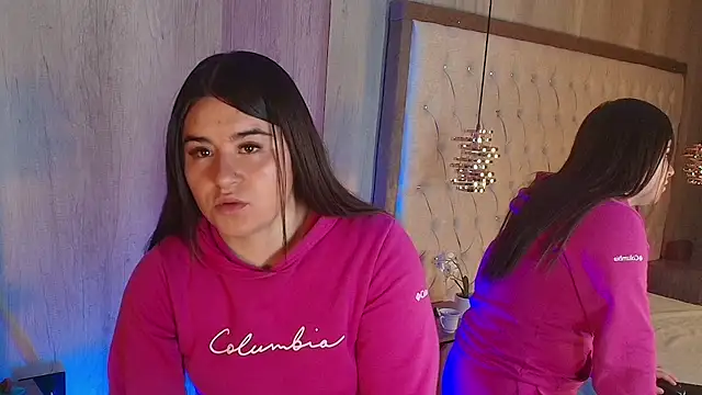 Anya Volker online show from March 2026 12:30:02 PM