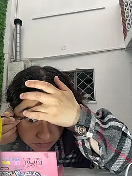 Anya Volker online show from March 2026 11:38:01 AM