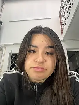 Anya Volker online show from April 2026 11:44:02 AM