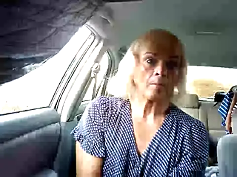 Snapshot of dustbunny64 chatting on May 2026 02:06:02 AM dustbunny64 online show from May 2026 02:06:02 AM