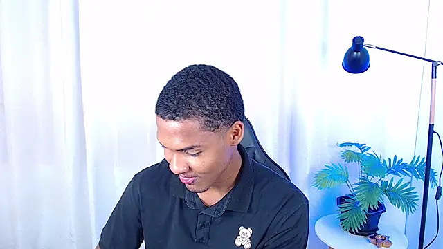 MaxCum18  online show from June 2026 02:21:02 PM