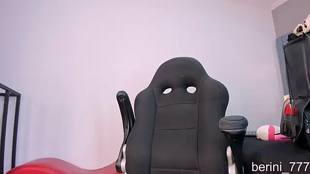 Snapshot of ElektraBomdans chatting on February 2026 07:43:01 PM ElektraBomdans online show from February 2026 07:43:01 PM