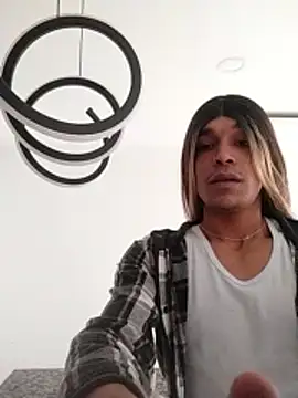 DollsKiara online show from April 2026 06:35:01 PM