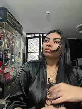 Snapshot of eimmy__skinny chatting on May 2026 08:03:02 PM eimmy skinny online show from May 2026 08:03:02 PM