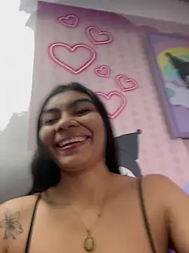 Snapshot of eimmy__skinny chatting on June 2026 11:04:02 PM eimmy skinny online show from June 2026 11:04:02 PM
