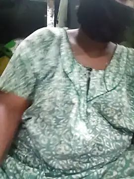Snapshot of tamilkaviya431 chatting on April 2026 12:10:01 AM tamilkaviya431 online show from April 2026 12:10:01 AM