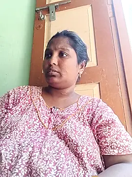 Snapshot of tamilkaviya431 chatting on April 2026 05:12:02 AM tamilkaviya431 online show from April 2026 05:12:02 AM