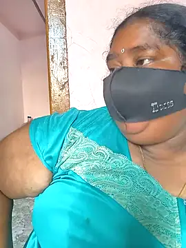 Snapshot of kavinisha chatting on February 2026 08:36:01 AM kavinisha online show from February 2026 08:36:01 AM