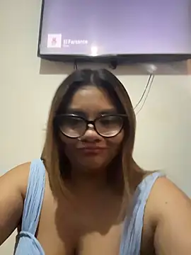 ludmila x online show from April 2026 07:27:01 AM