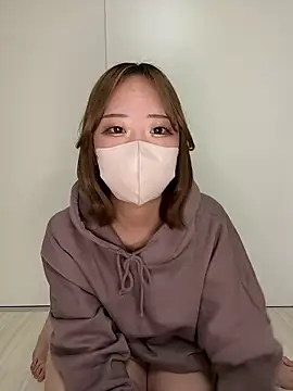 Snapshot of YUNA-66 chatting on February 2026 12:12:01 PM YUNA-66 online show from February 2026 12:12:01 PM