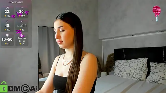 Emily Lews online show from March 2026 01:22:01 AM