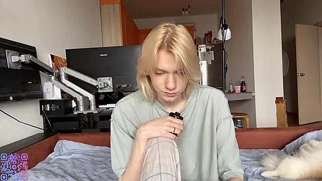 HirokoMassengills online show from March 2026 05:00:02 AM