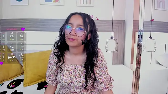 Emilyblussh online show from March 2026 07:48:01 PM