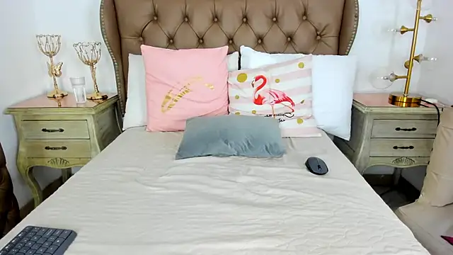 Snapshot of pinkmoon30 chatting on March 2026 11:21:02 AM pinkmoon30 online show from March 2026 11:21:02 AM