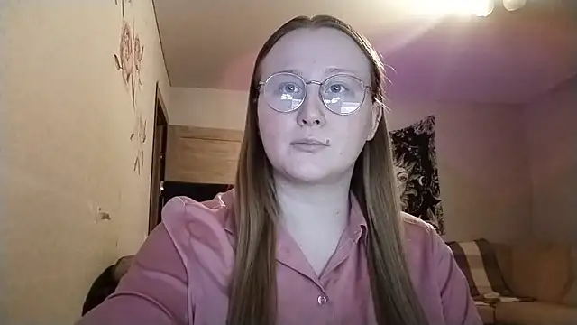 Snapshot of AnikaLipps chatting on March 2026 06:08:01 PM AnikaLipps online show from March 2026 06:08:01 PM