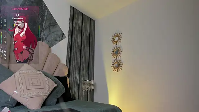 Snapshot of LunaVelour13 chatting on March 2026 03:43:01 AM LunaVelour13 online show from March 2026 03:43:01 AM