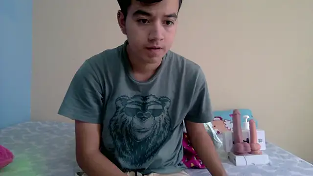 Snapshot of IronDante chatting on April 2026 12:08:02 PM IronDante online show from April 2026 12:08:02 PM