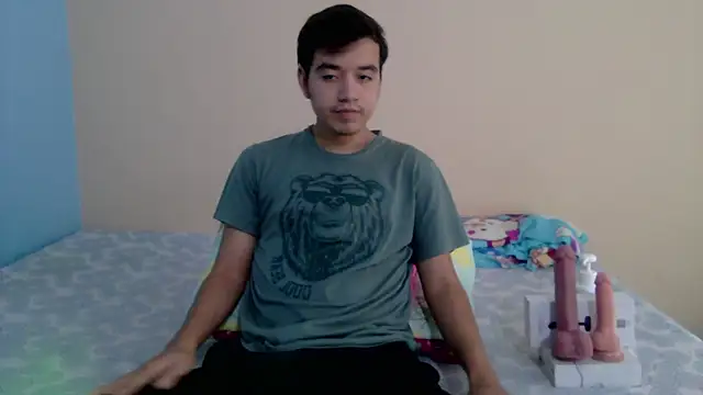 Snapshot of IronDante chatting on May 2026 12:13:02 PM IronDante online show from May 2026 12:13:02 PM