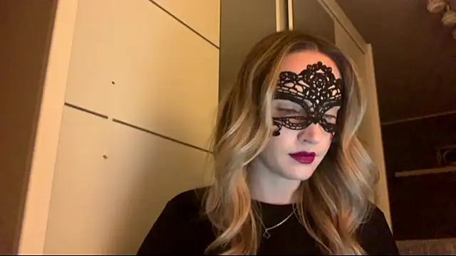 AmelieHot online show from February 2026 06:59:02 PM