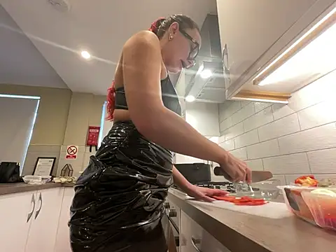 FoxyValentine online show from February 2026 02:57:02 PM