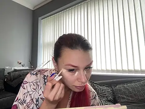 FoxyValentine online show from May 2026 10:58:01 AM