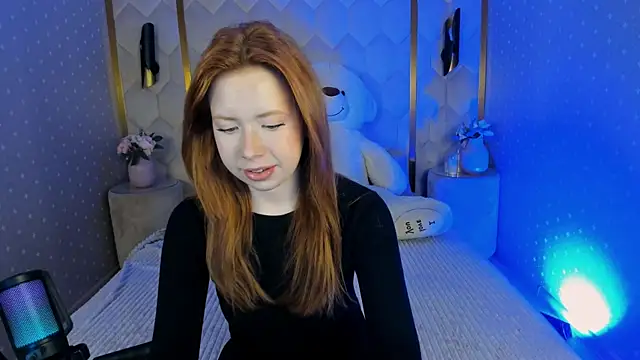 Snapshot of StellaBev chatting on February 2026 05:36:02 AM StellaBev online show from February 2026 05:36:02 AM