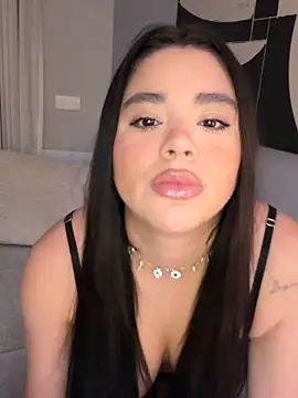 lanaprado online show from April 2026 12:41:01 AM