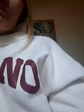 Snapshot of panterasexx chatting on February 2026 02:32:01 AM panterasexx online show from February 2026 02:32:01 AM