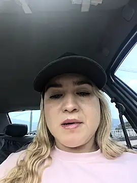 violet-grey online show from April 2026 04:35:02 PM
