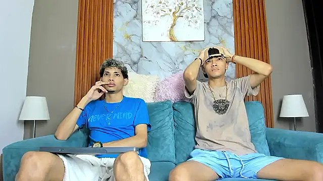 Snapshot of YOUNG_BOYS_HELL chatting on March 2026 01:21:01 AM YOUNG BOYS HELL online show from March 2026 01:21:01 AM