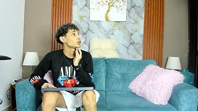 Snapshot of YOUNG_BOYS_HELL chatting on March 2026 01:12:02 AM YOUNG BOYS HELL online show from March 2026 01:12:02 AM