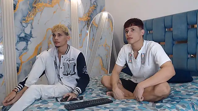 YOUNG BOYS HELL online show from June 2026 01:47:02 AM
